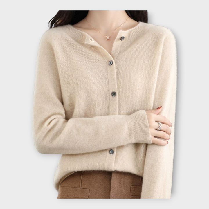 Greta - Stilinga Kardiganas su Mygtukais