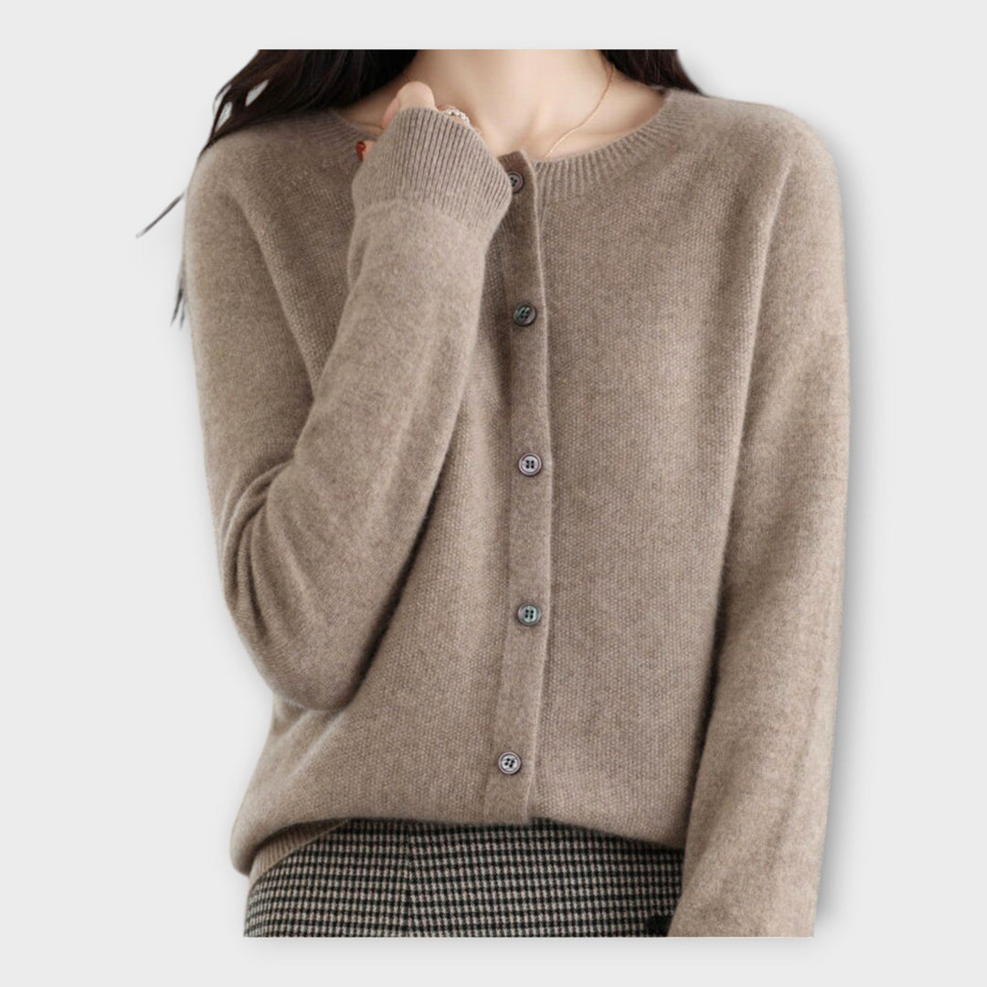 Greta - Stilinga Kardiganas su Mygtukais