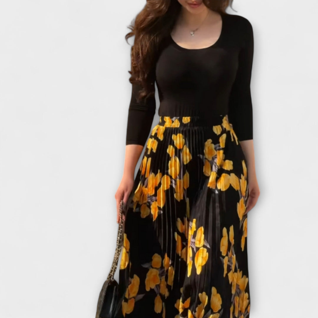 Violette - Klostuota sijonas ir topas