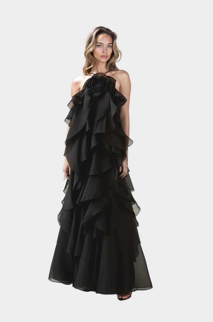 Maksiforas su Romantine Nuotaika ir Aristokratišku Stiliumi