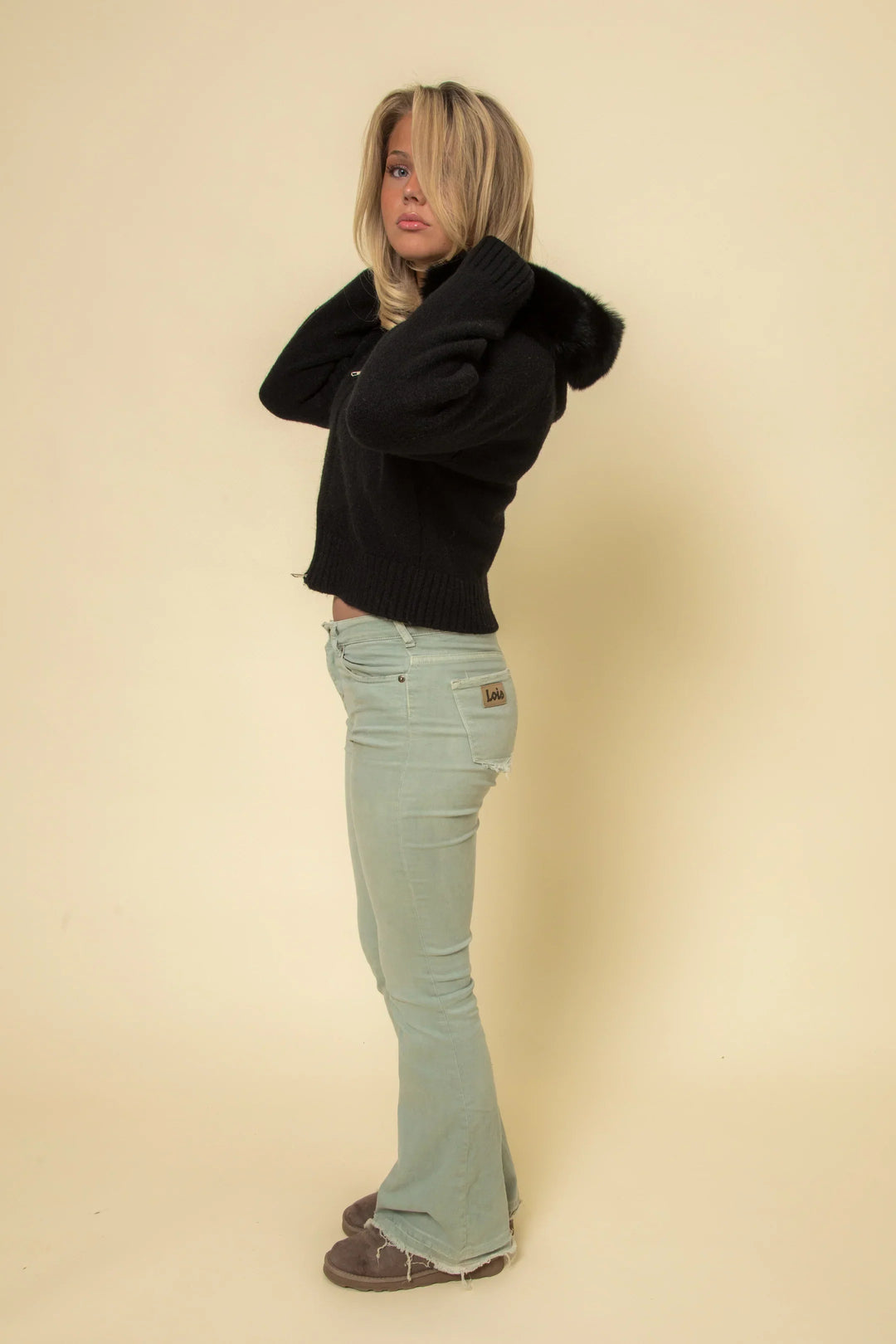 Anna - Liemenė iš dirbtinio kailio