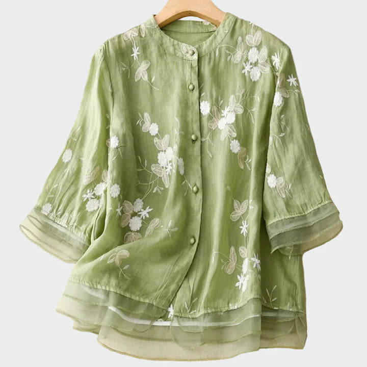 Siuvinėta marškinė