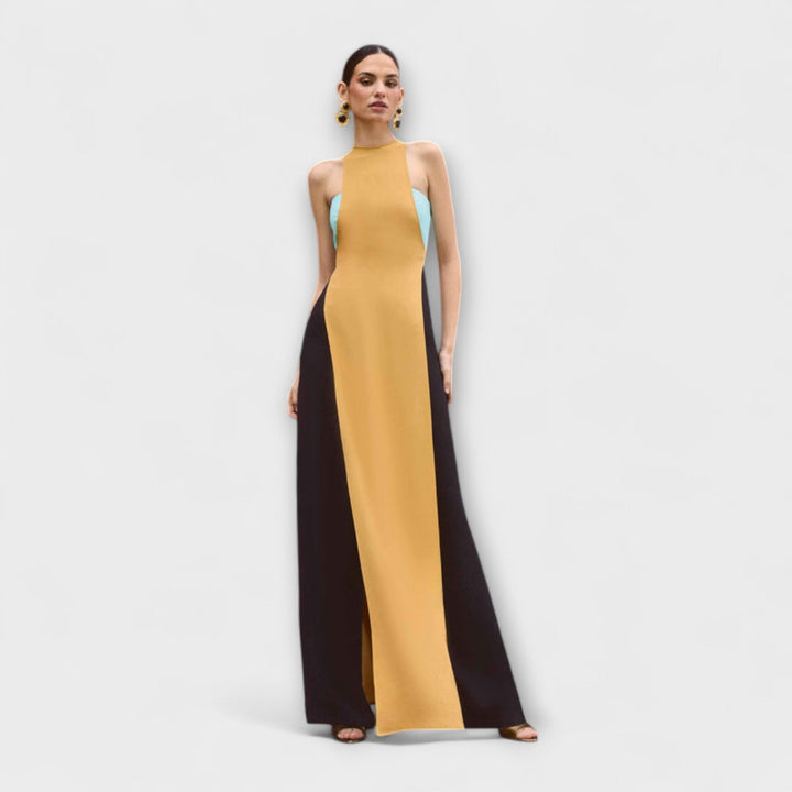 Visas tamsiai turkio