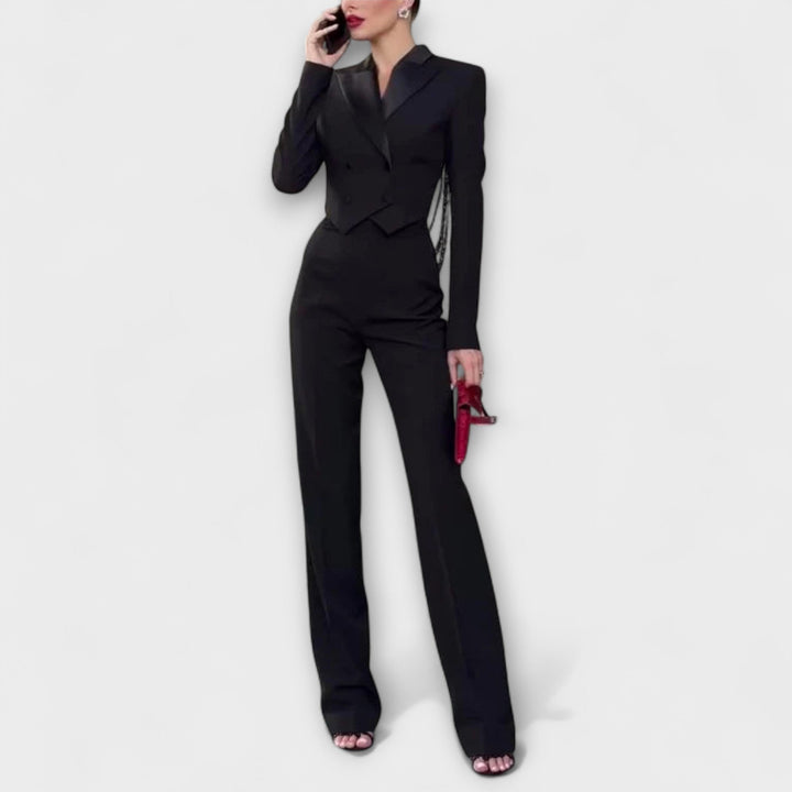 Noa - Juodas trumpas švarkas su perlais