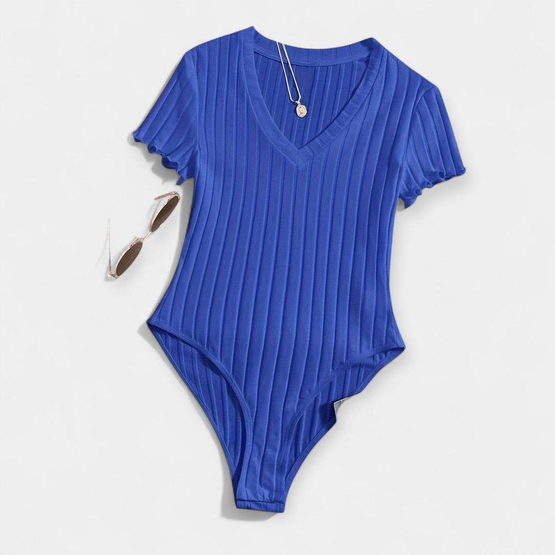 Korsetas su Vamzdžių Detalėmis