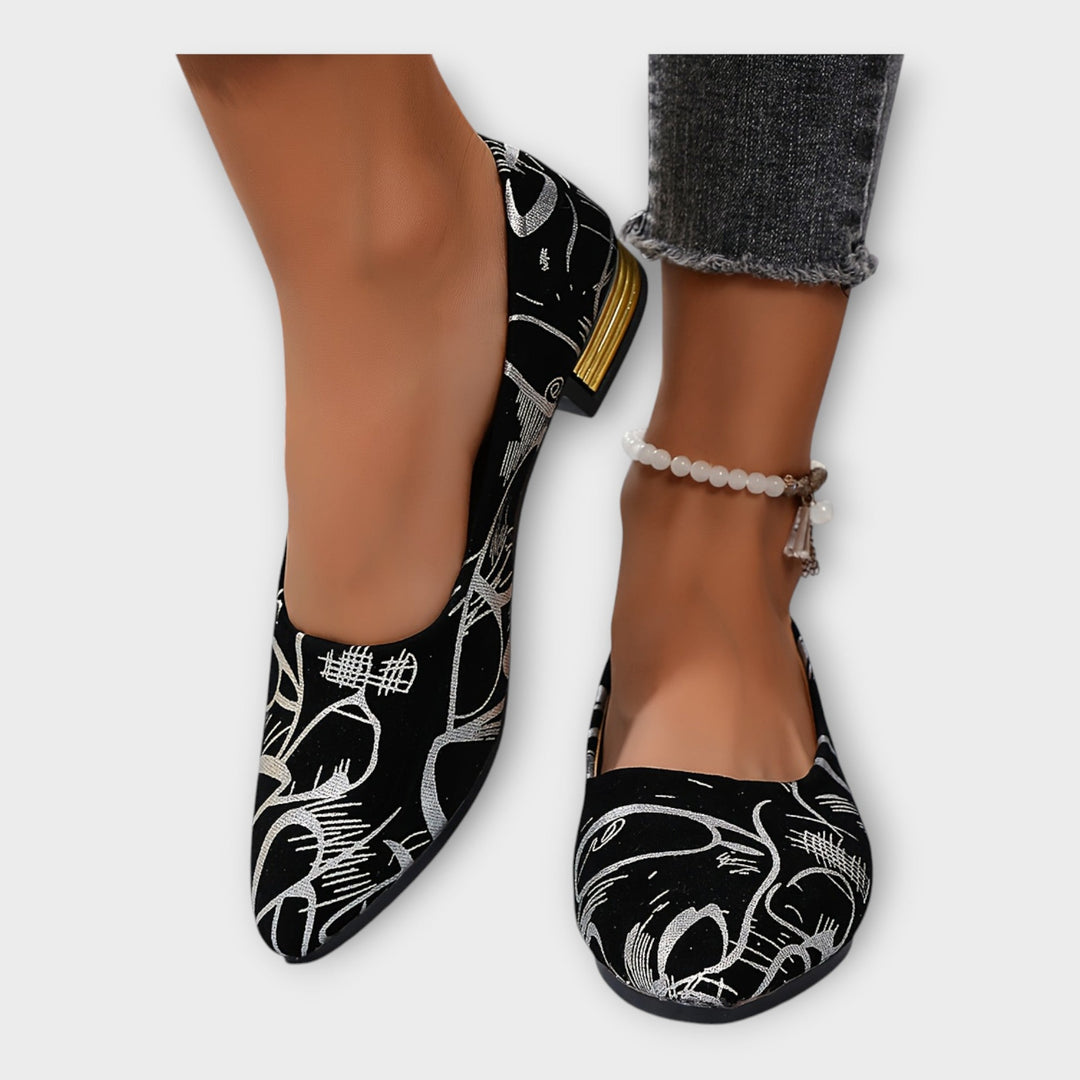 Elegantiškos Balerinos su Išskirtiniais Akcentais