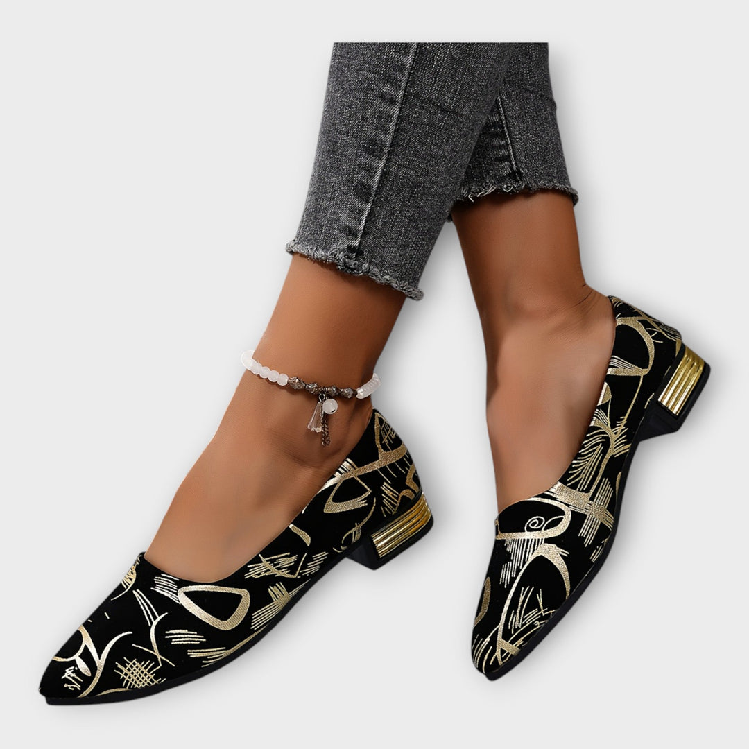 Elegantiškos balerinos su subtiliais detalėmis