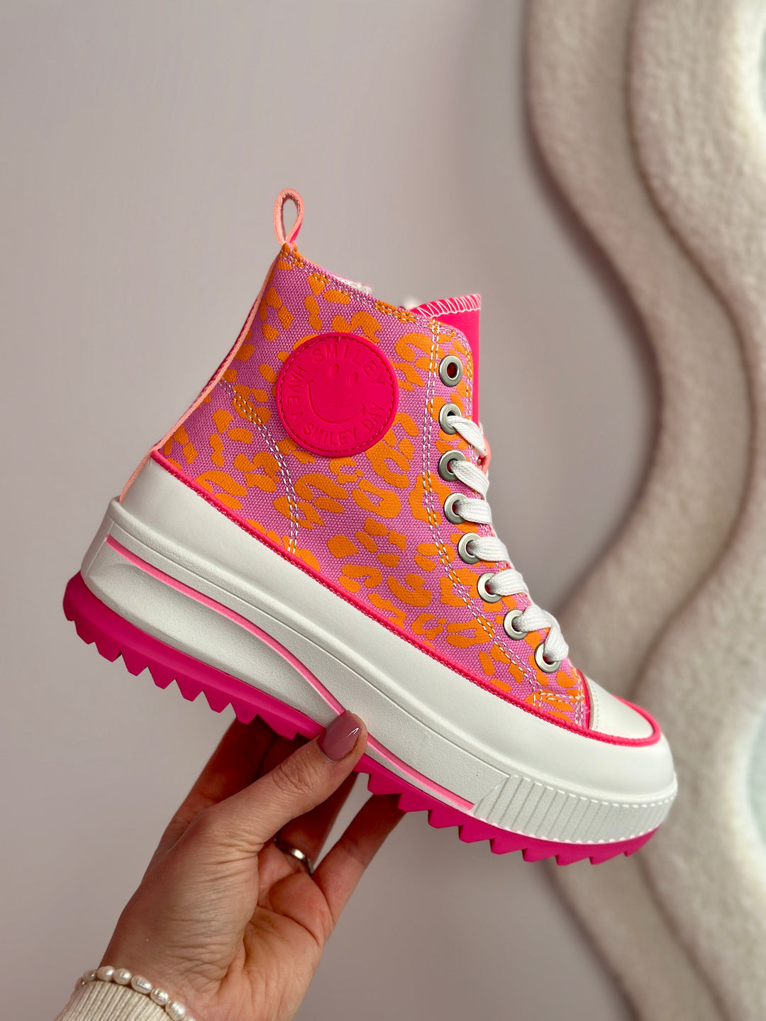 Smills Fuksijos Sneakers