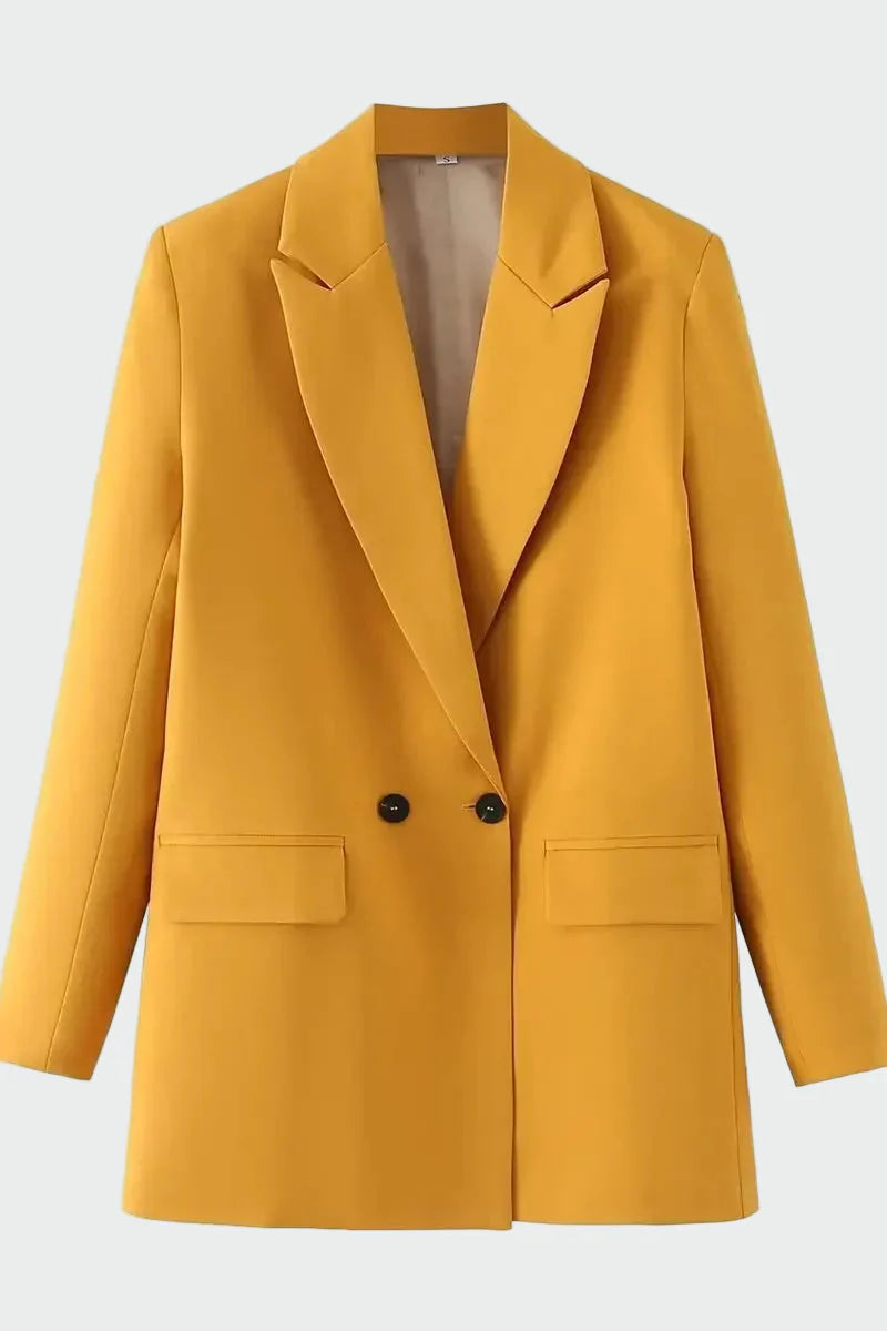 Oversized švarkas su modernia linija