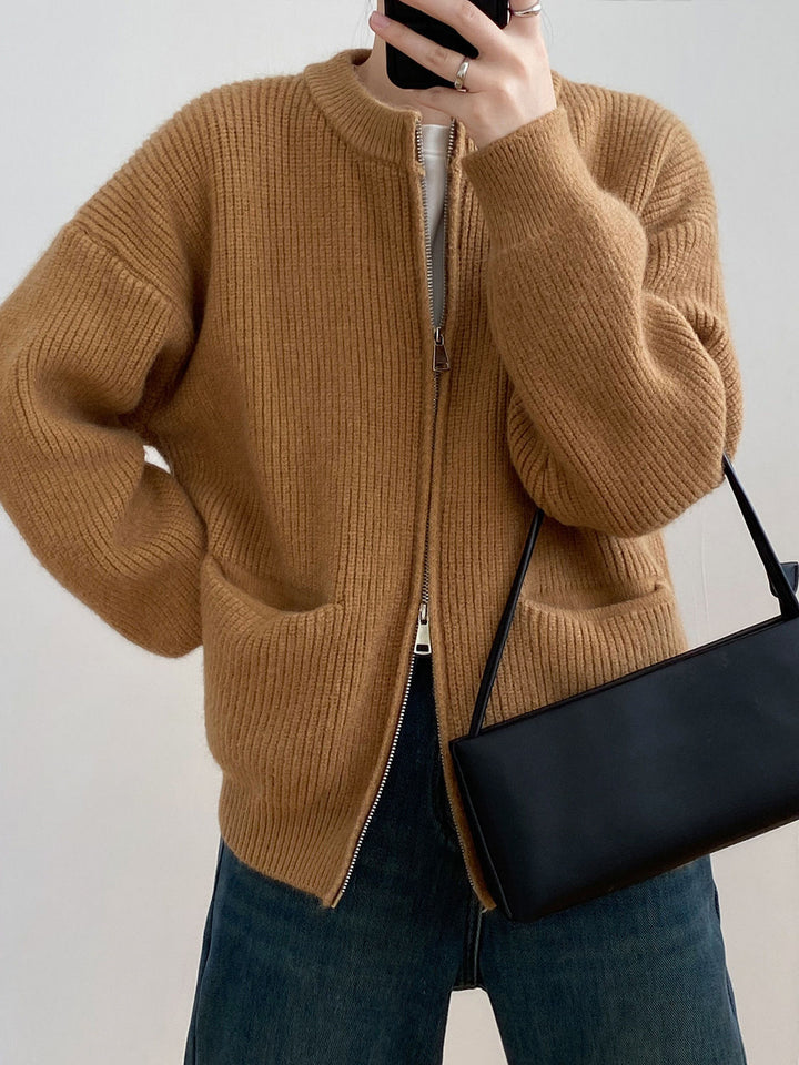 Elodie - Apvalaus Kaklo Megztinis