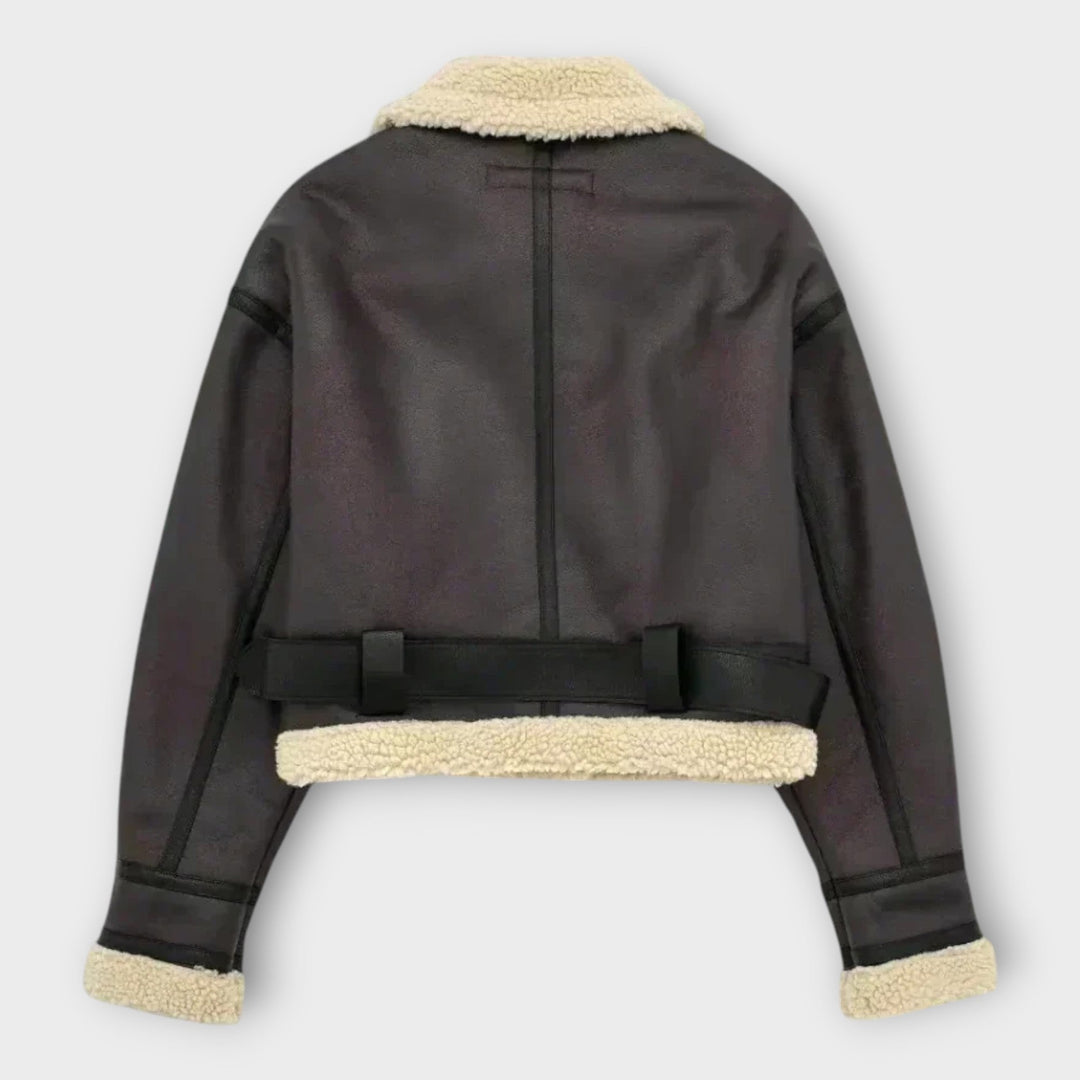 Greta - Odinis paltas su gobtuvu