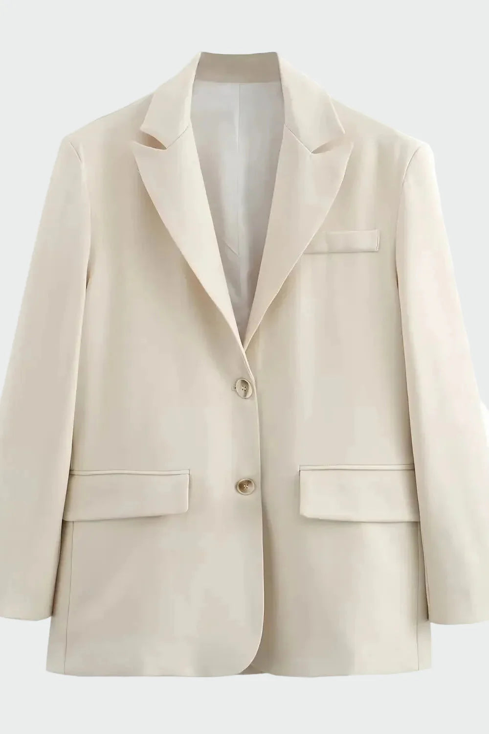 Oversized švarkas su modernia linija