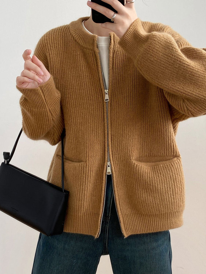 Elodie - Apvalaus Kaklo Megztinis