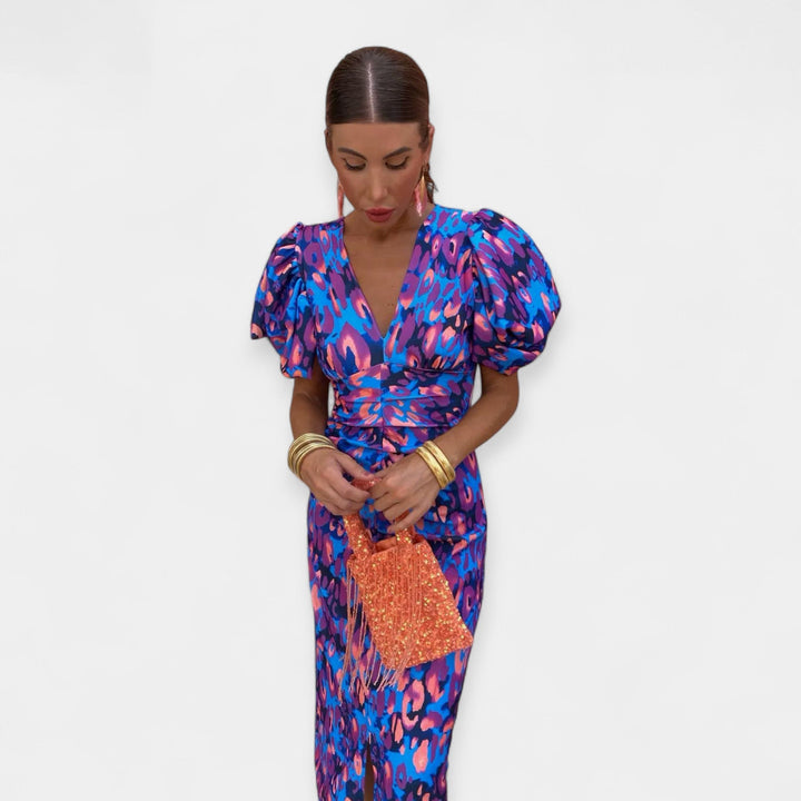 Rankovinė Suknelė su Volanais