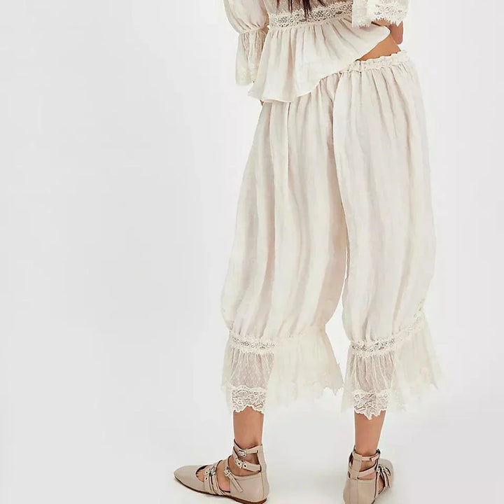 Boho stiliaus kelnės su nėriniais