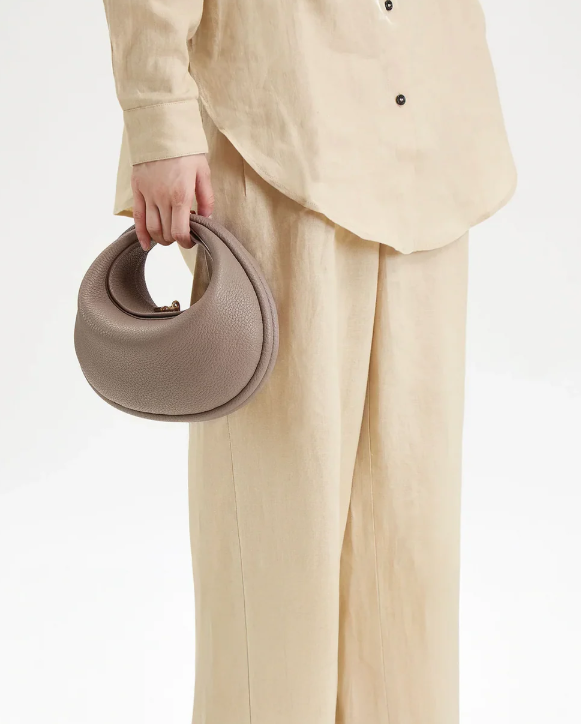 Aura - Elegantiška minimalistinė rankinė