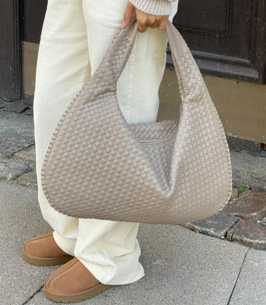 Klara - Krovimo maišas