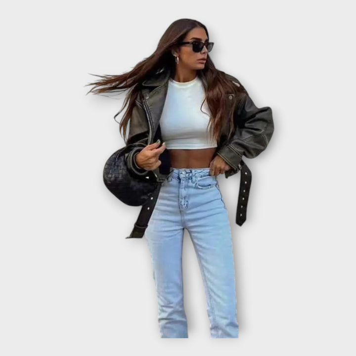 Maria - Moderni trumpas paltas