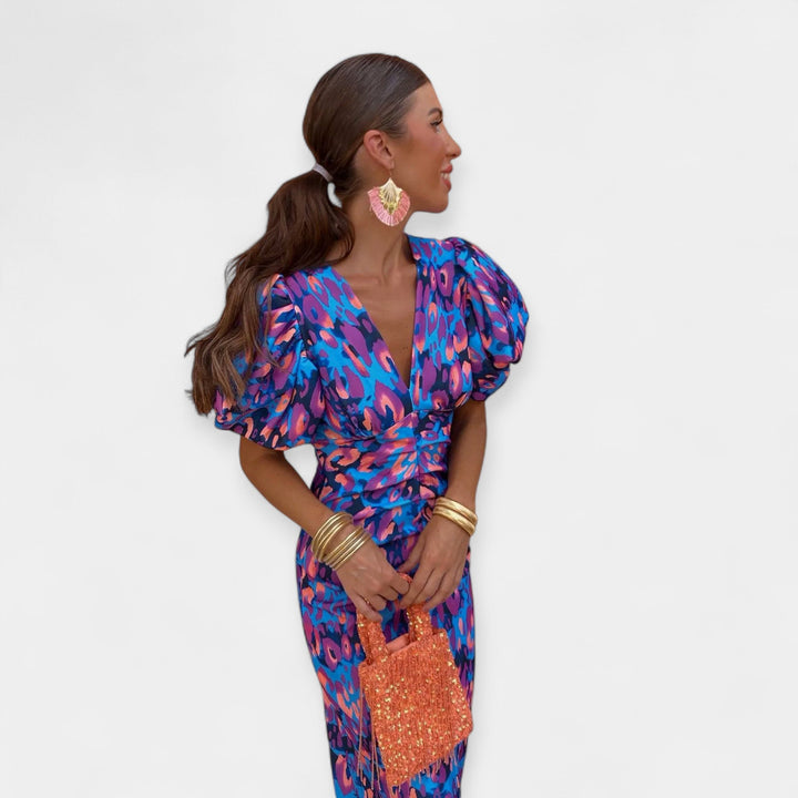 Rankovinė Suknelė su Volanais