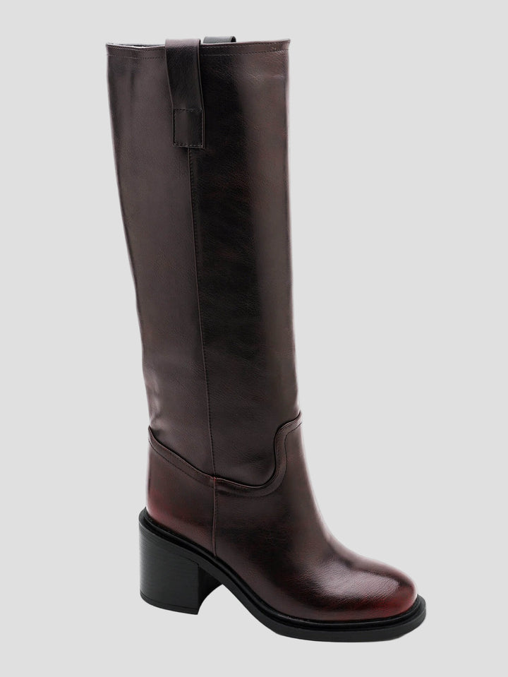 Dovilė - Aukšti Batai Bordeaux