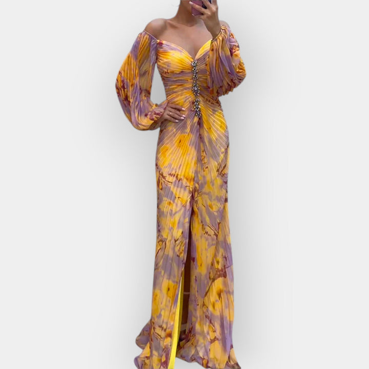 Lengva Suknelė su Iškirpte