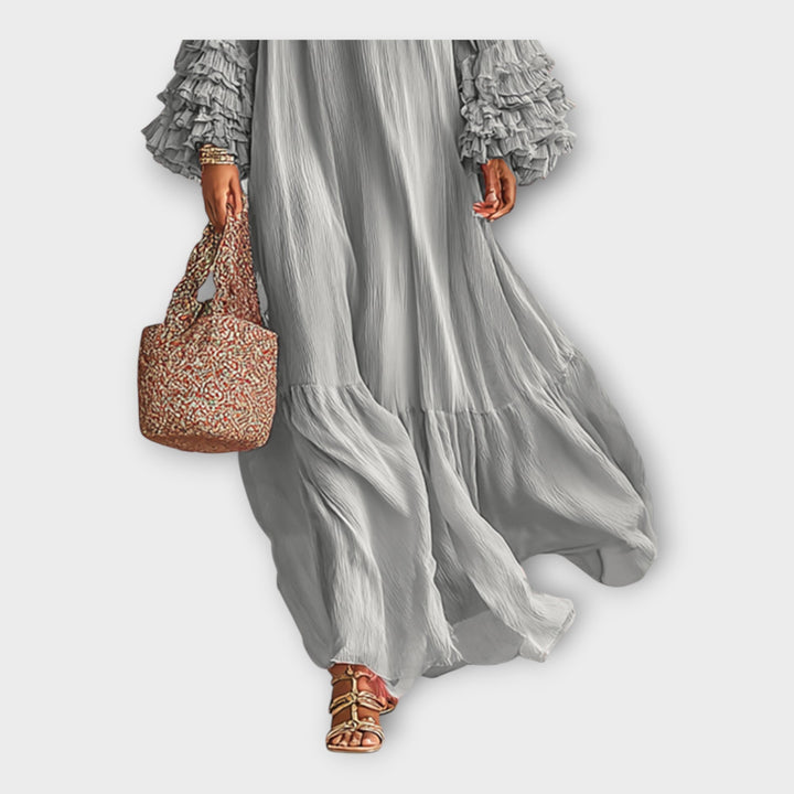 Elegantiškos detalės ilga lengva suknelė