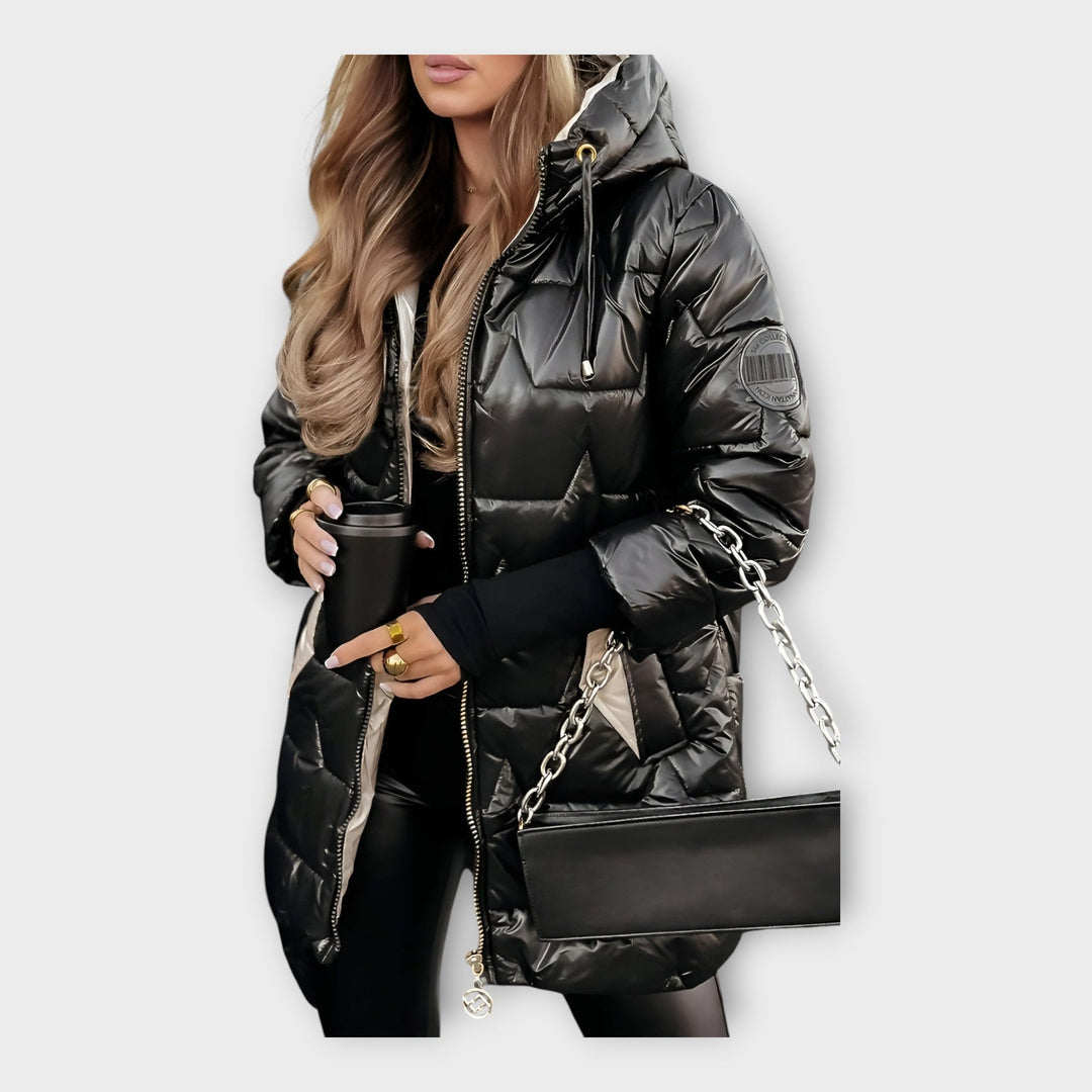 Pūkinė striukė su gobtuvu