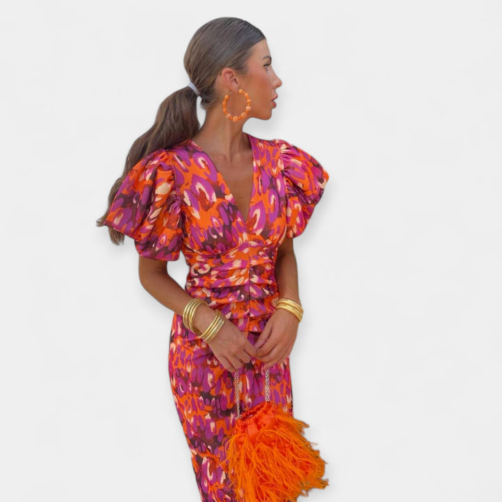 Rankovinė Suknelė su Volanais