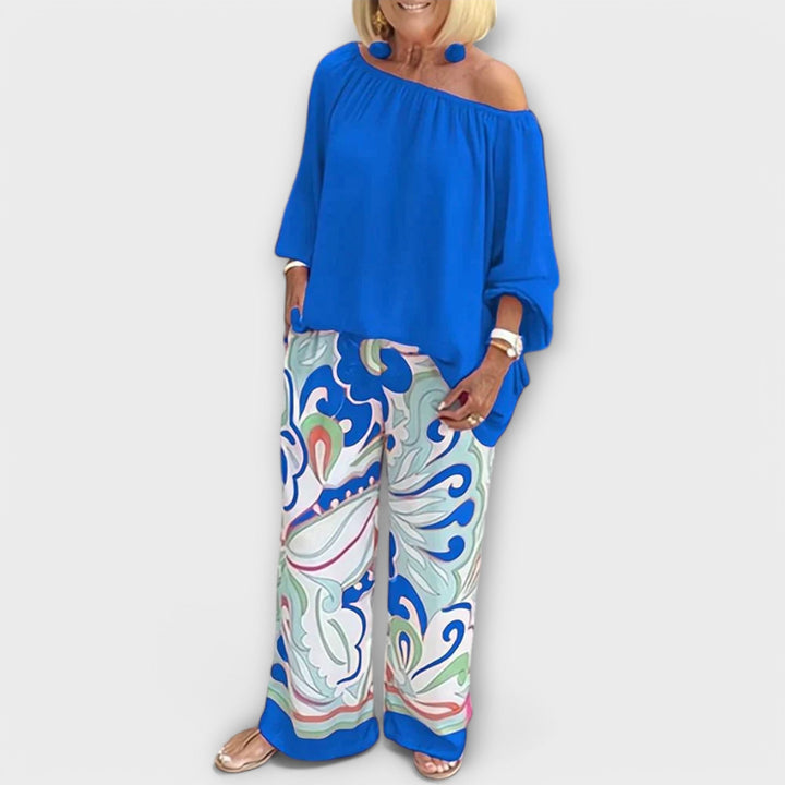 Yesenia - Atsitiktinis Dviejų Dalių Komplektas